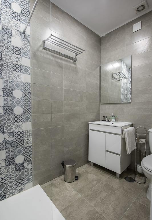 Apartamentos Turisticos Domus Seleqtia Plaza Mayor Касерес Экстерьер фото